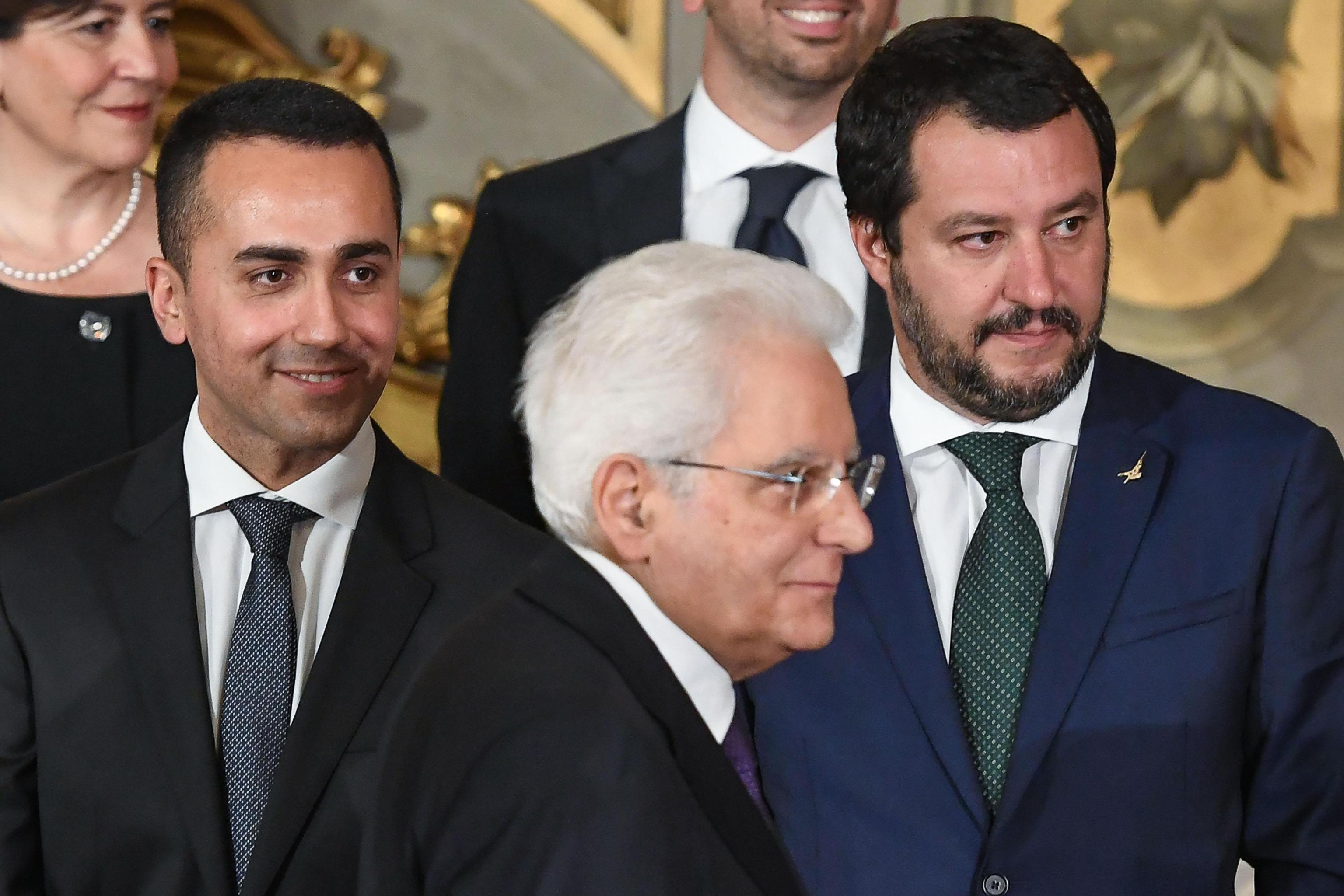 Salvini al Quirinale con la spada di Brenno