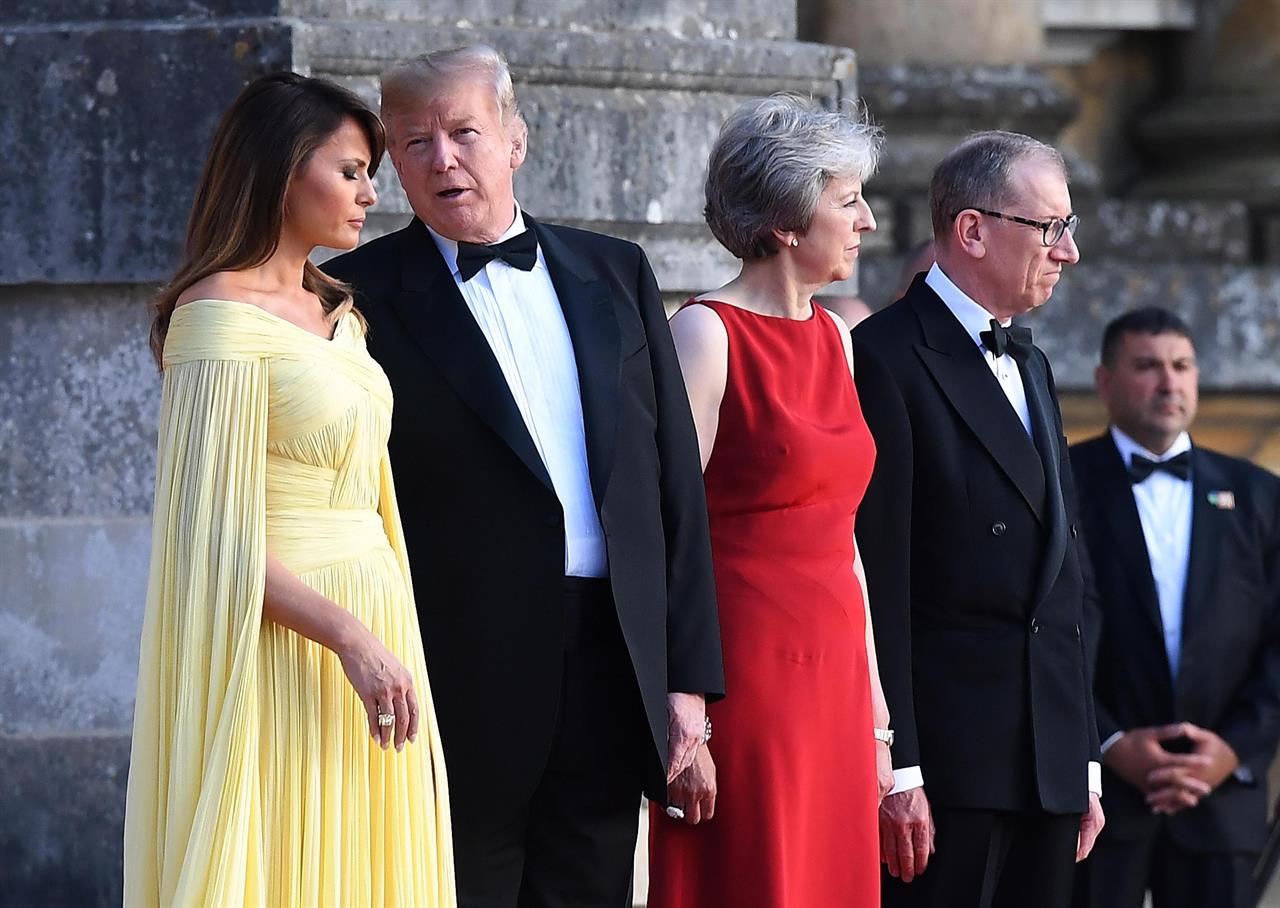 Trump attacca Theresa May sulla Brexit