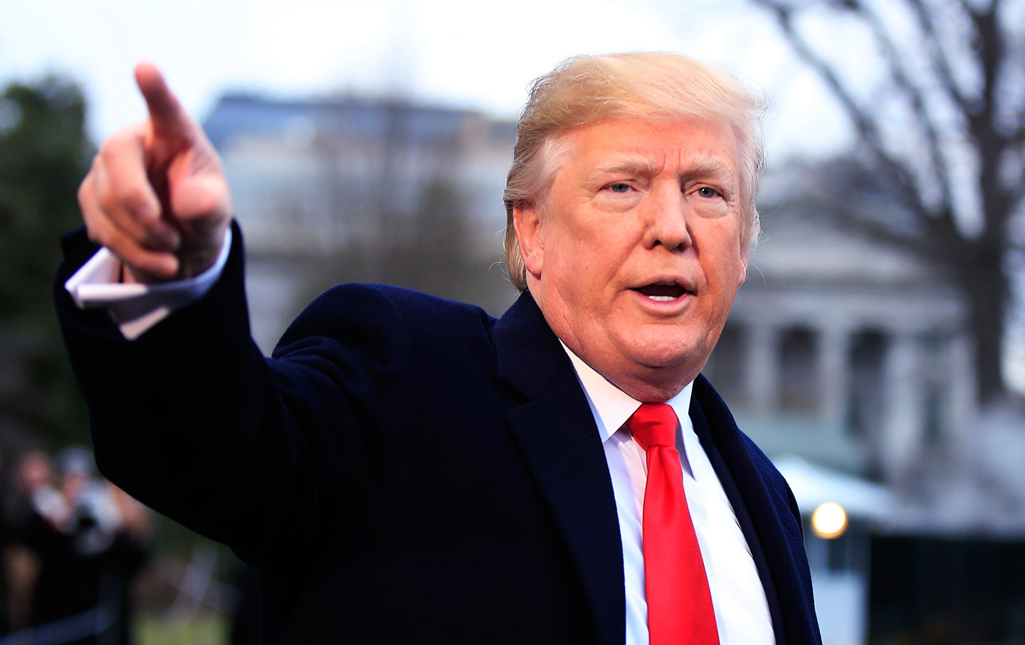 Russiagate, la clamorosa marcia indietro di Trump