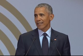 Obama omaggia Mandela, nel centenario della nascita