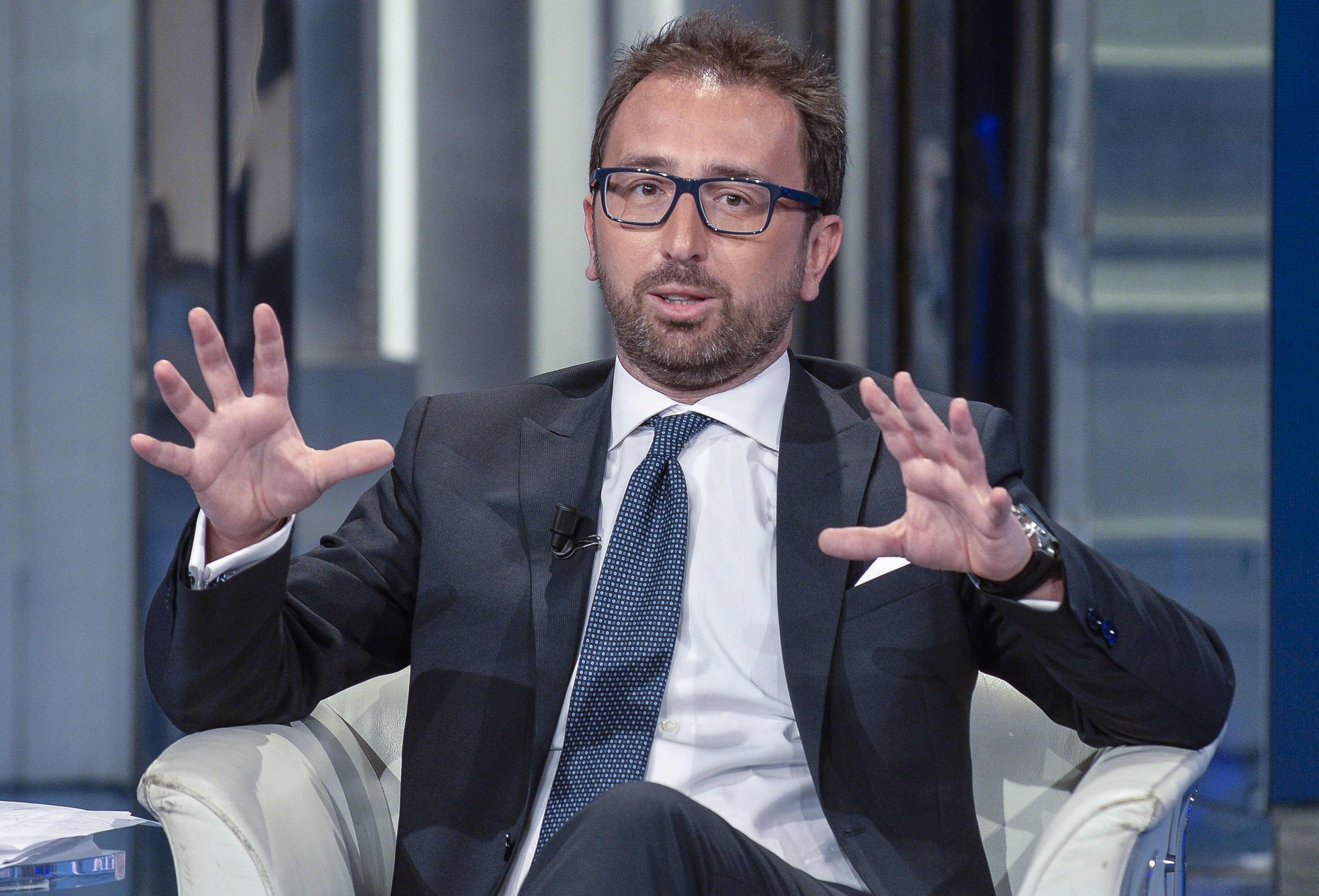 Bonafede: “libertà ai pm di ascoltare gli indagati”