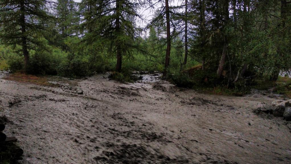 Courmayeur, esonda torrente: due morti