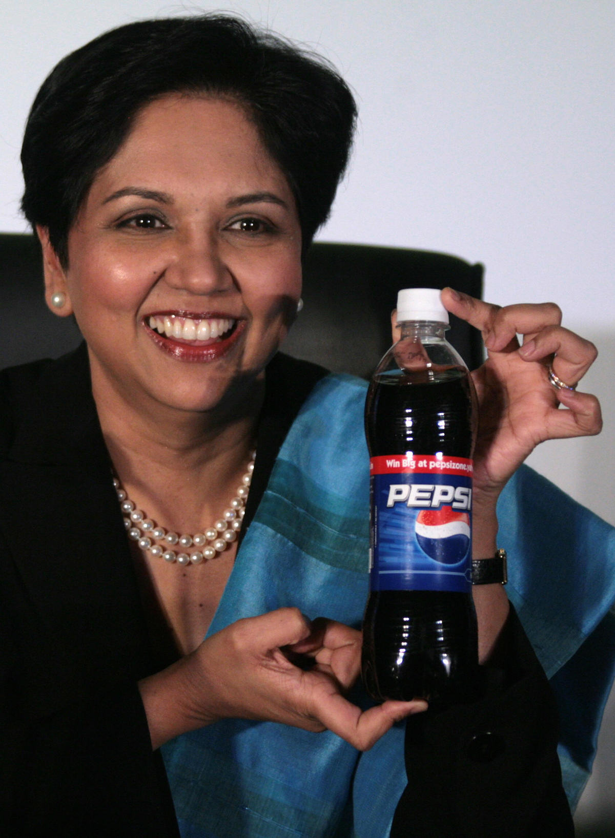 Lascia Indra Nooyi, storica A.d. Pepsi