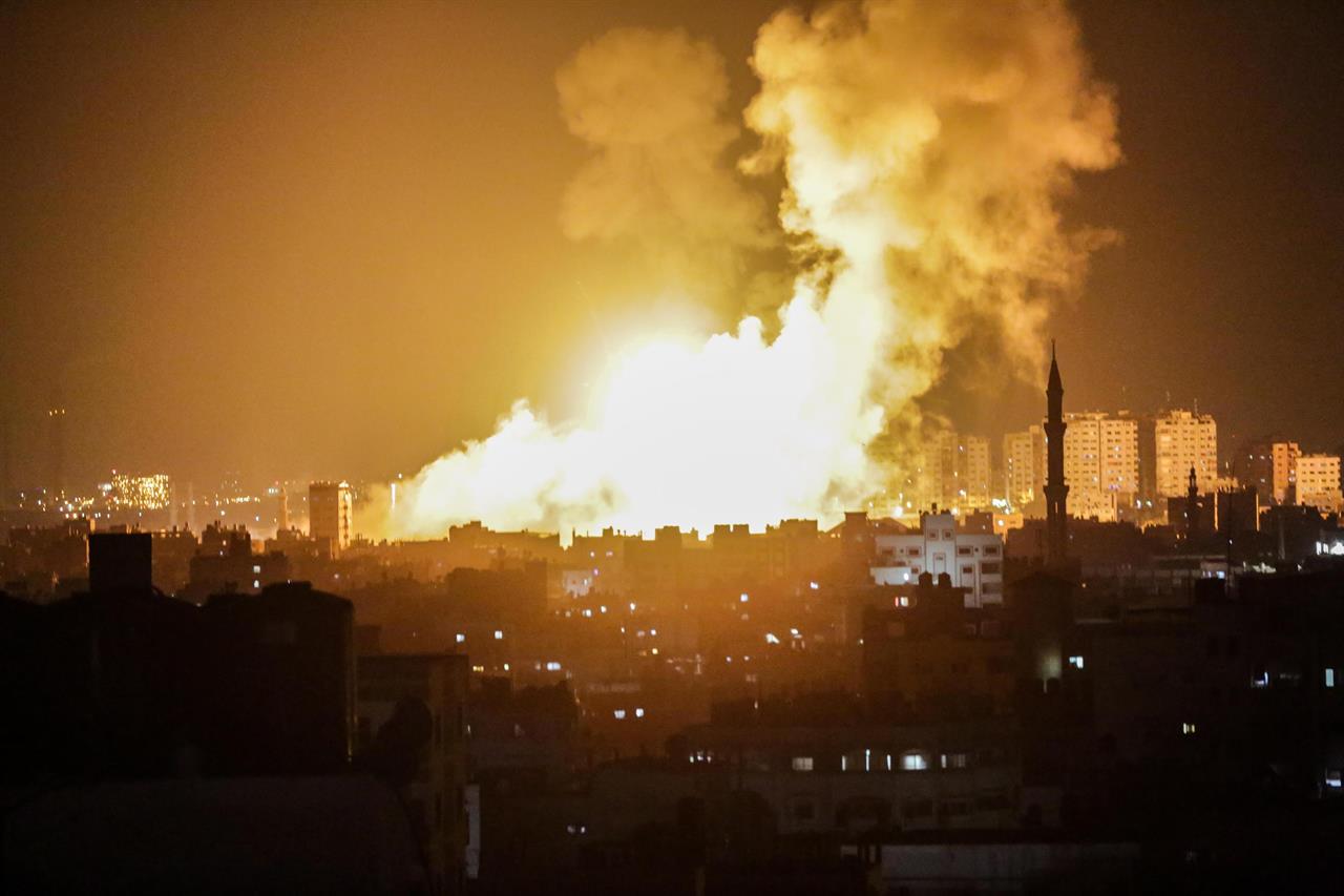 Gaza: pioggia di razzi, tre morti