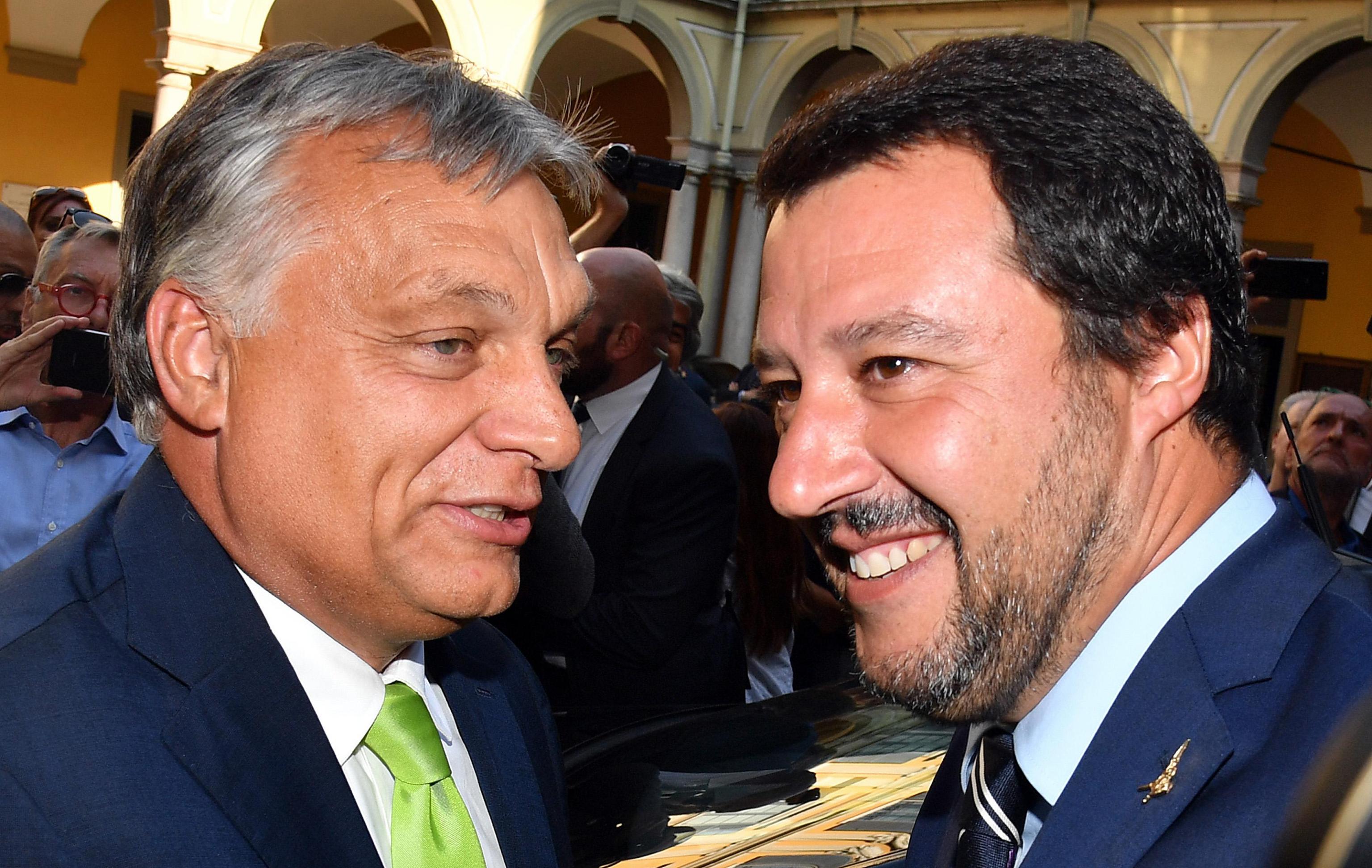 Europa: Salvini contro Macron
