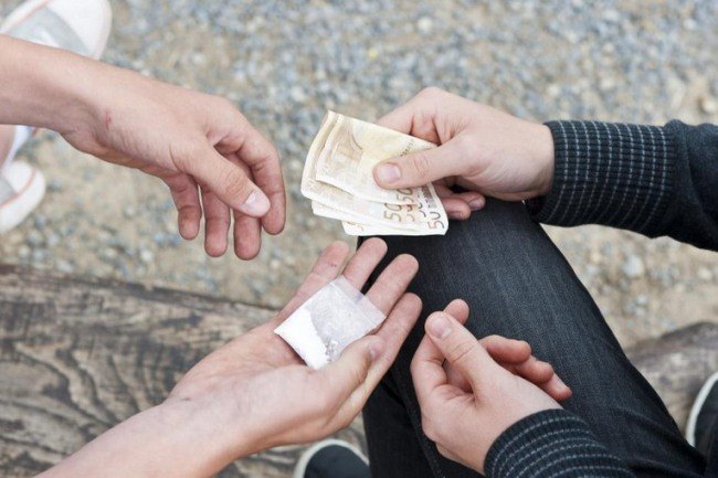 Scuola: riapertura, Salvini lancia piano anti-pusher