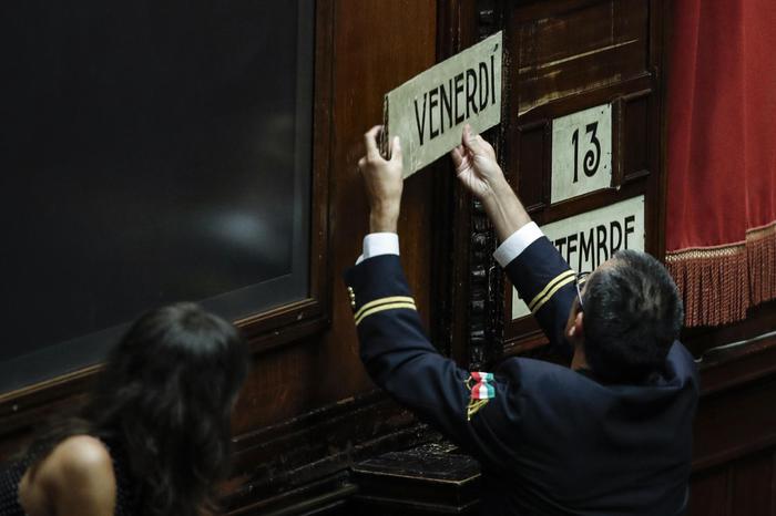 Milleproroghe, il Pd e la notte dell’ostruzionismo