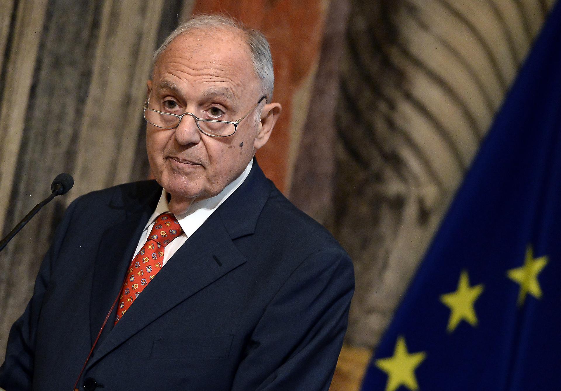 Bufera su piano Savona, Pd attacca