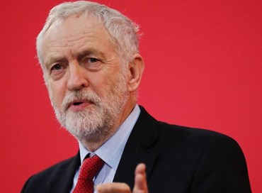Brexit, Corbyn apre a un altro referendum