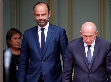 Francia, le dimissioni del ministro Collomb