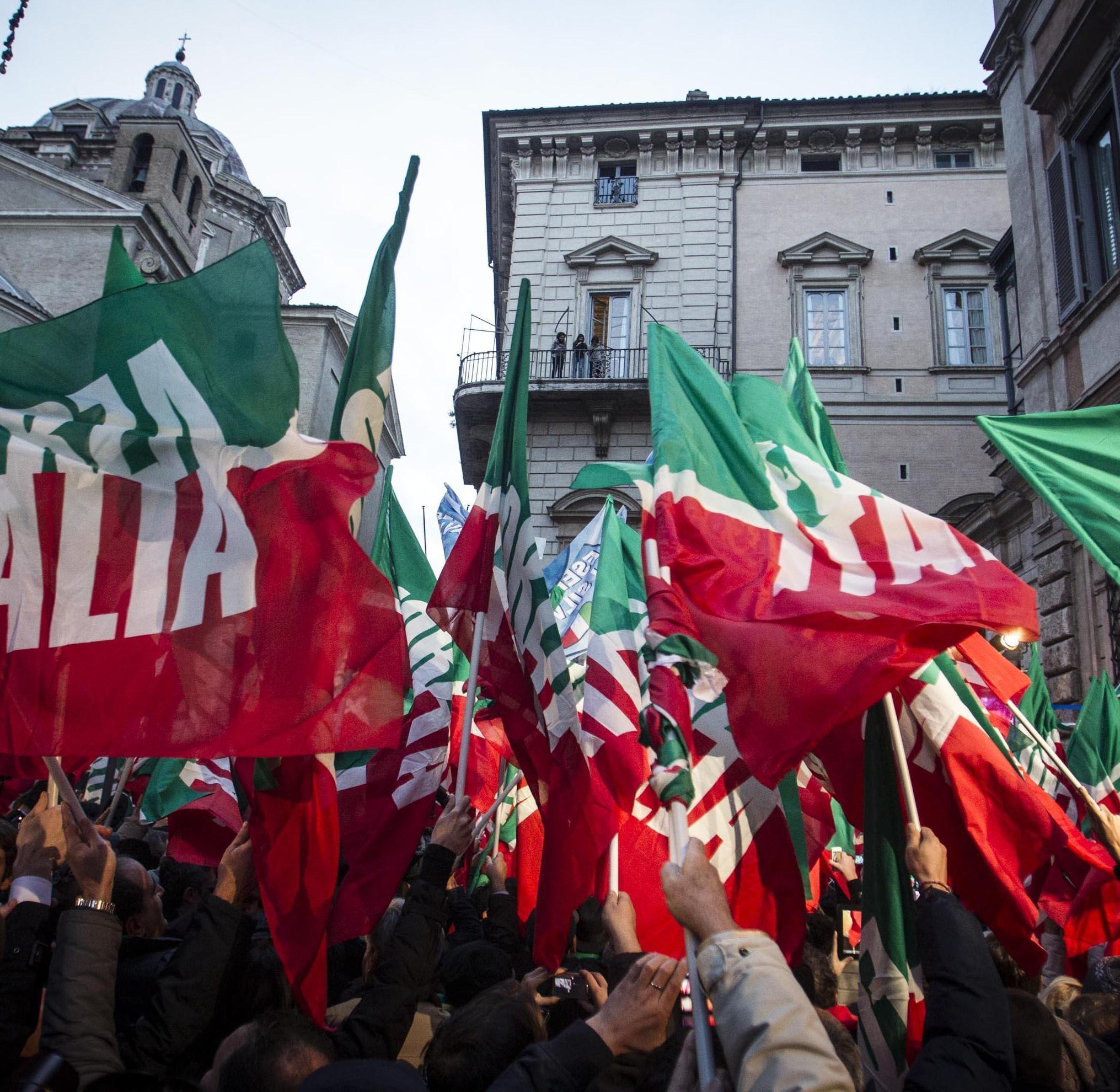 Congressi e primarie per Forza Italia