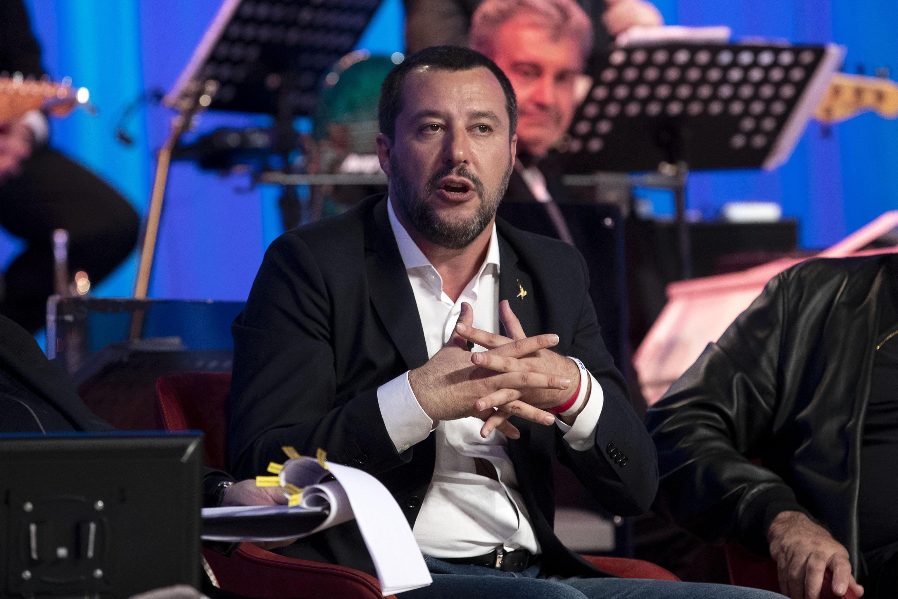 Autogol proibizionista di Salvini