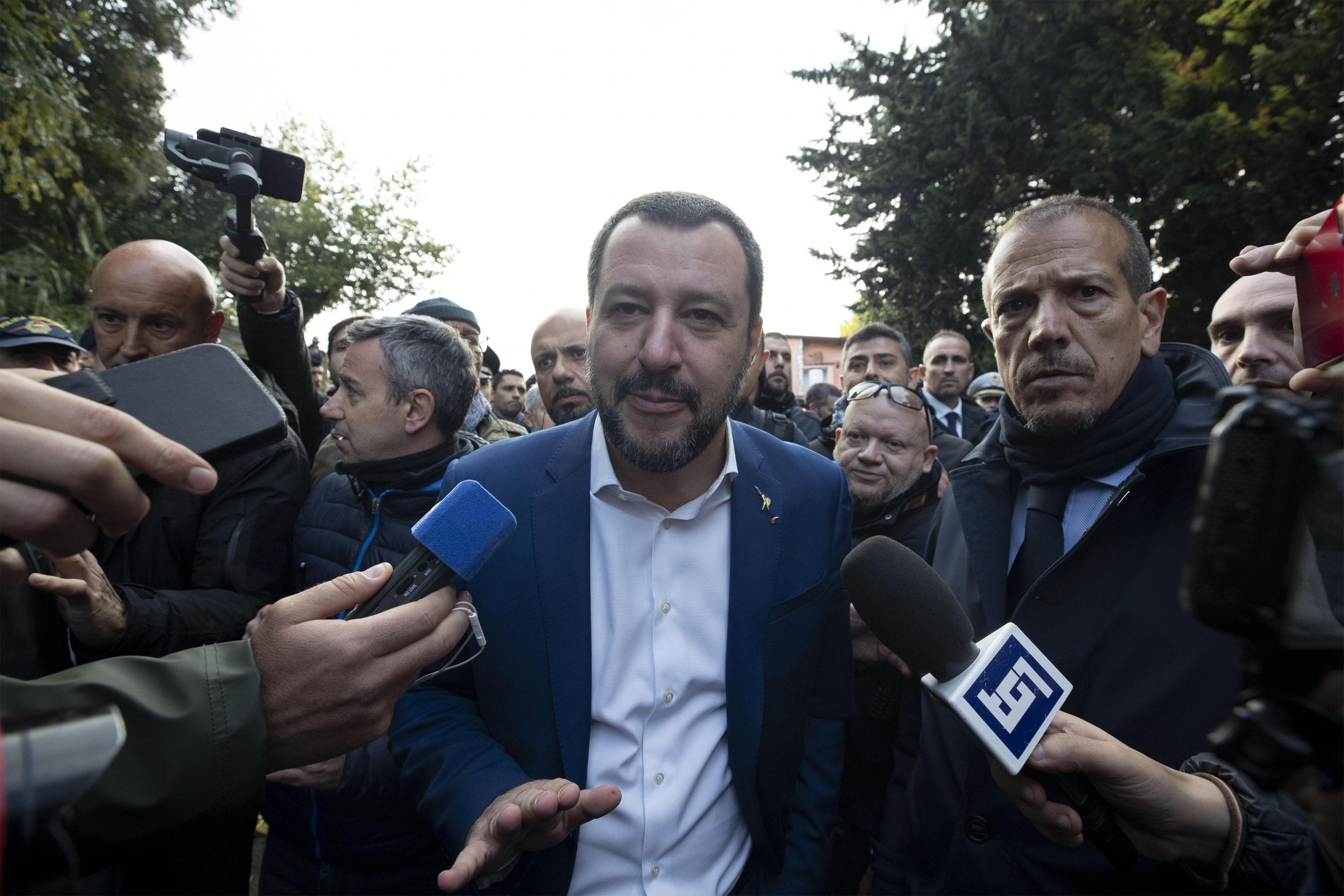 Salvini, per amor di patria dica basta