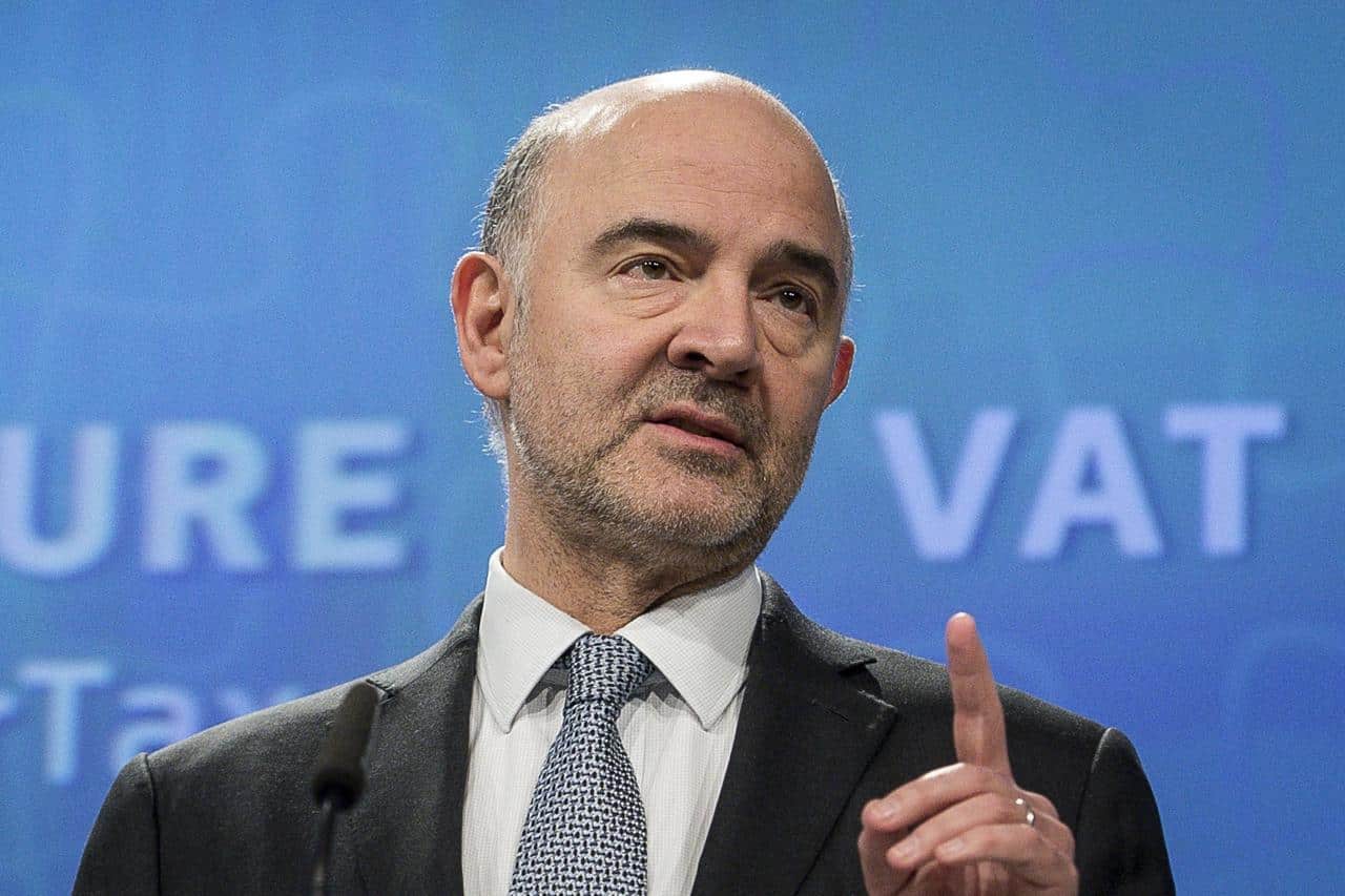Moscovici: “Positive le intenzioni di calo del deficit”