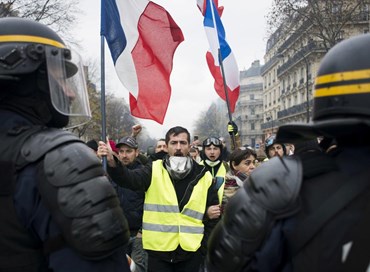 I gilet gialli vogliono “occupare” Parigi