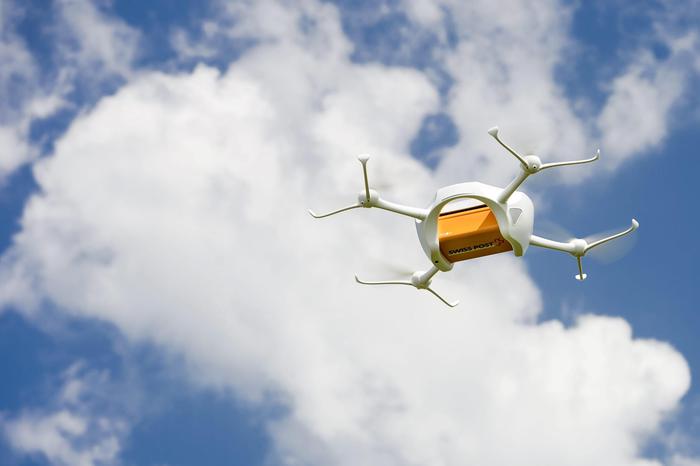 Se la consegna col drone disturba i vicini di casa