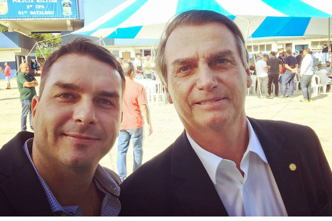 Brasile, lo scandalo del figlio investe Bolsonaro