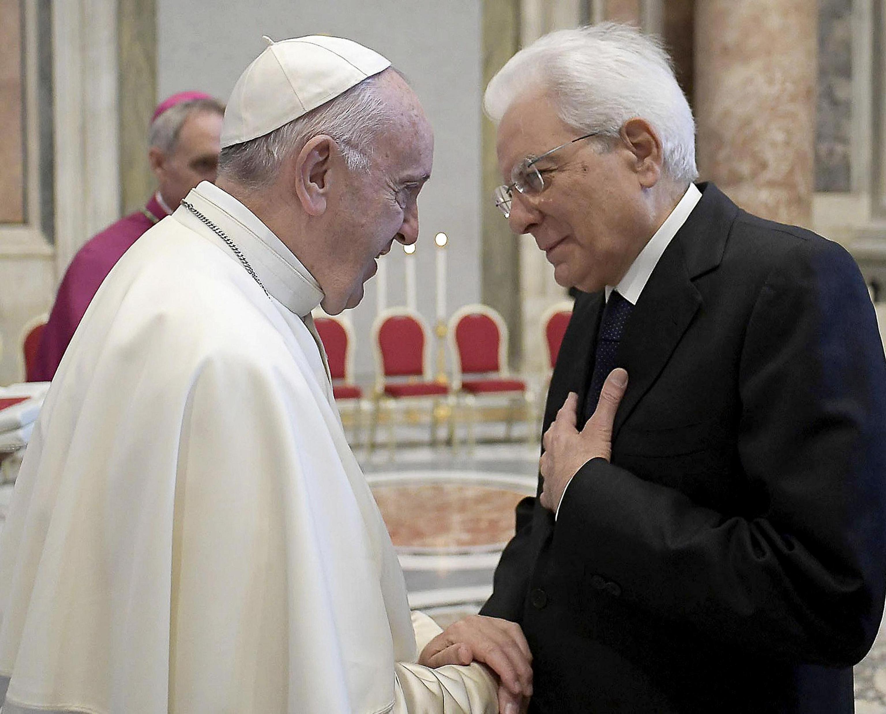 Il Papa e il Presidente: messaggi invertiti