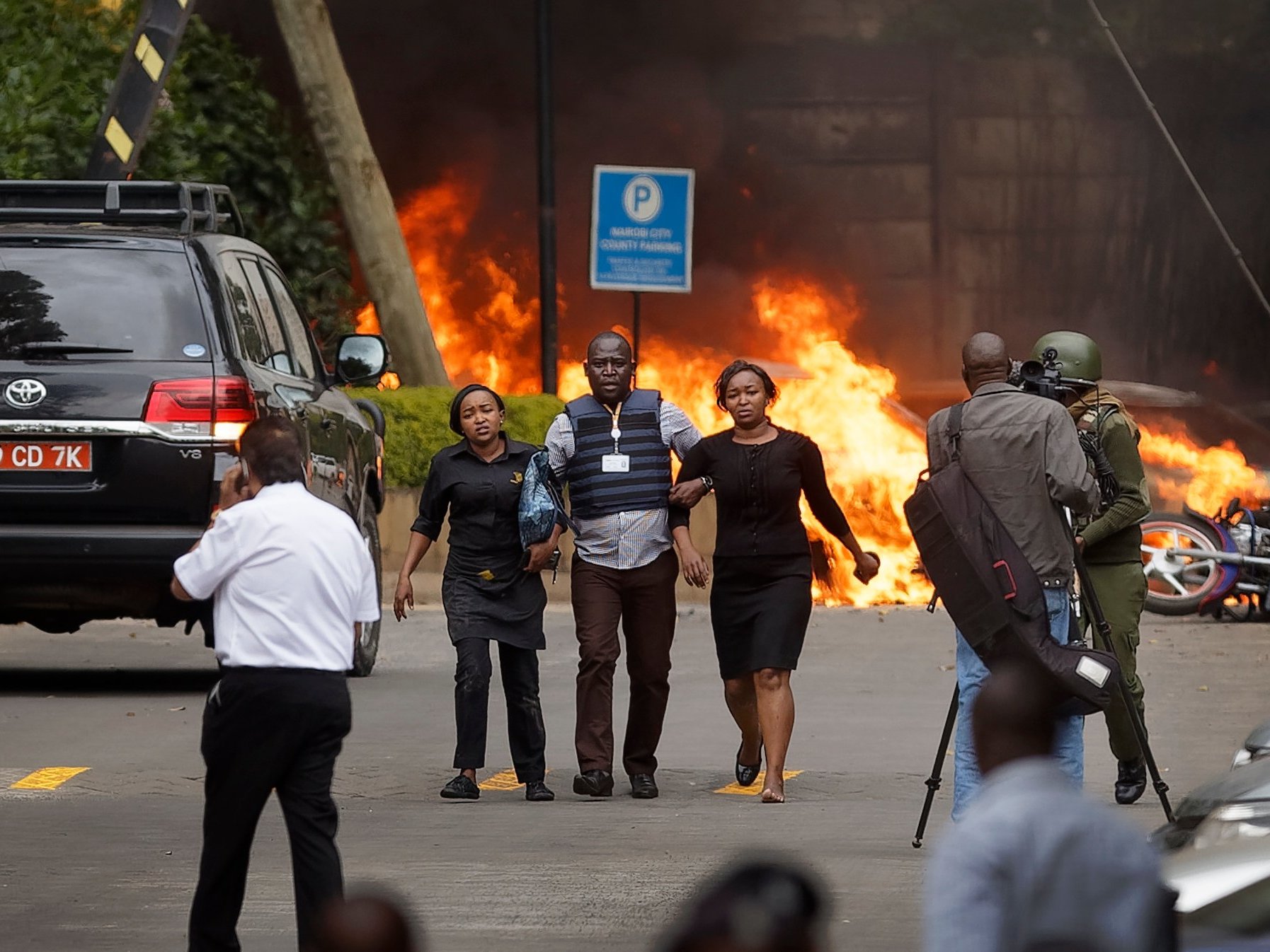 Terrore e sangue in Kenya, assaltato hotel a Nairobi 