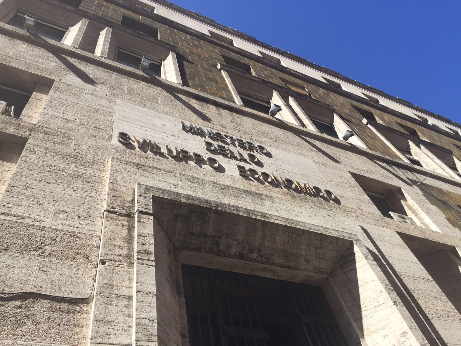 I.A. e Blockchain: 4 docenti della Uninettuno nel pool del Mise 