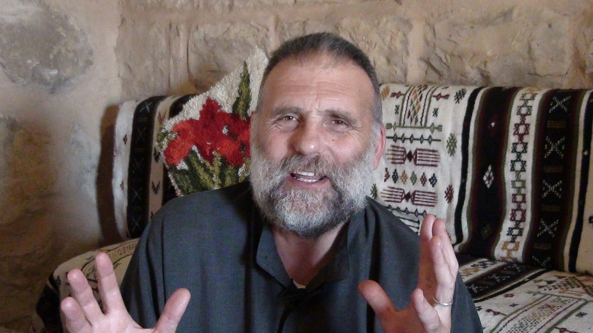 Siria, padre Dall’Oglio sarebbe vivo