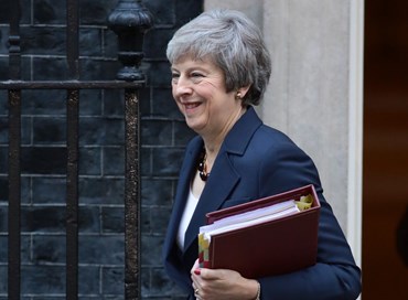 Brexit: May implora unità Tory