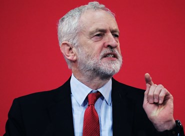 Brexit, Corbyn ora vuole il secondo referendum