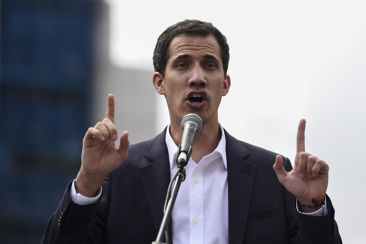 Venezuela, Guaidò “sfida” Maduro: “Prova ad arrestarmi”