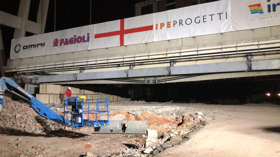 Ponte Genova, a terra terza trave