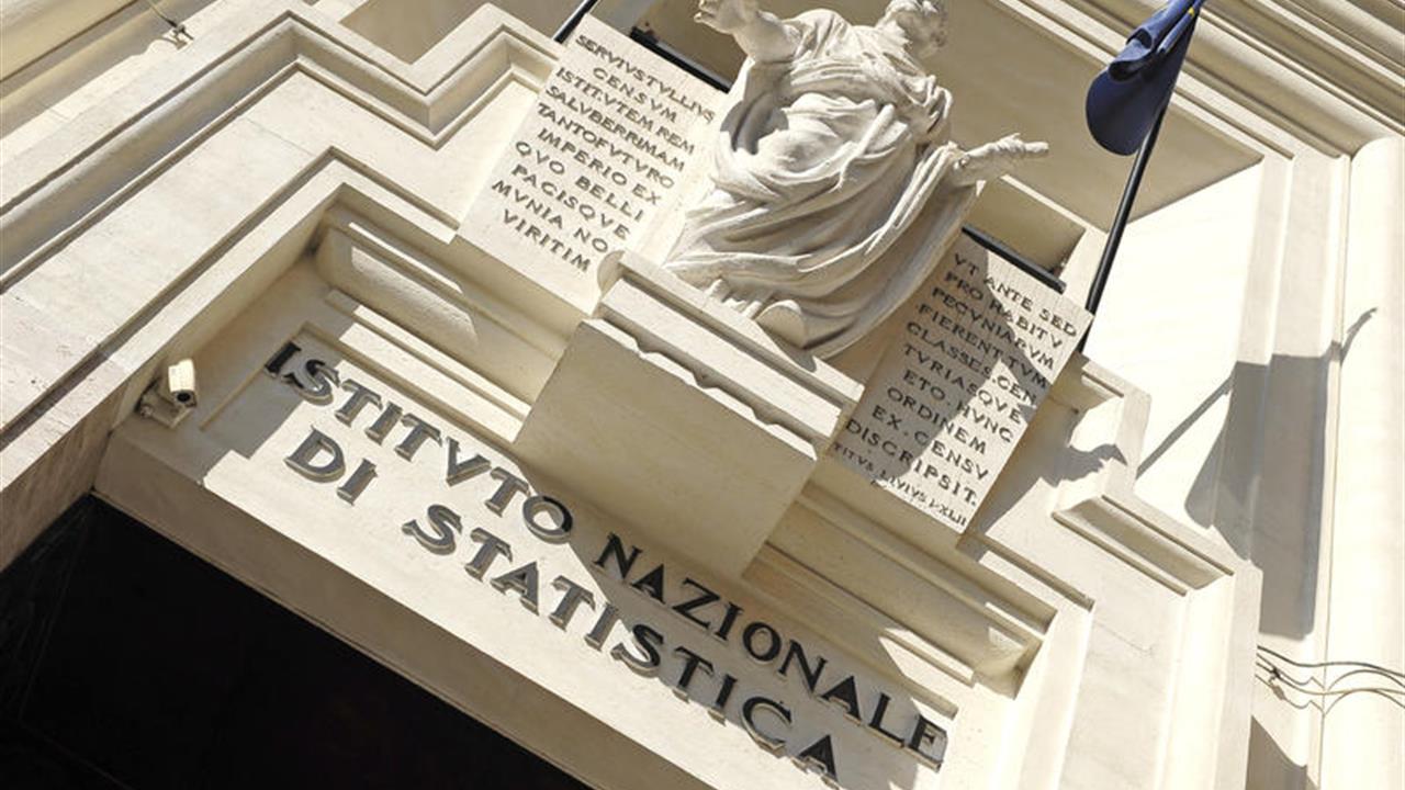 Il Pil migliora ma è recessione, pieno del fisco: +7,6 mld
