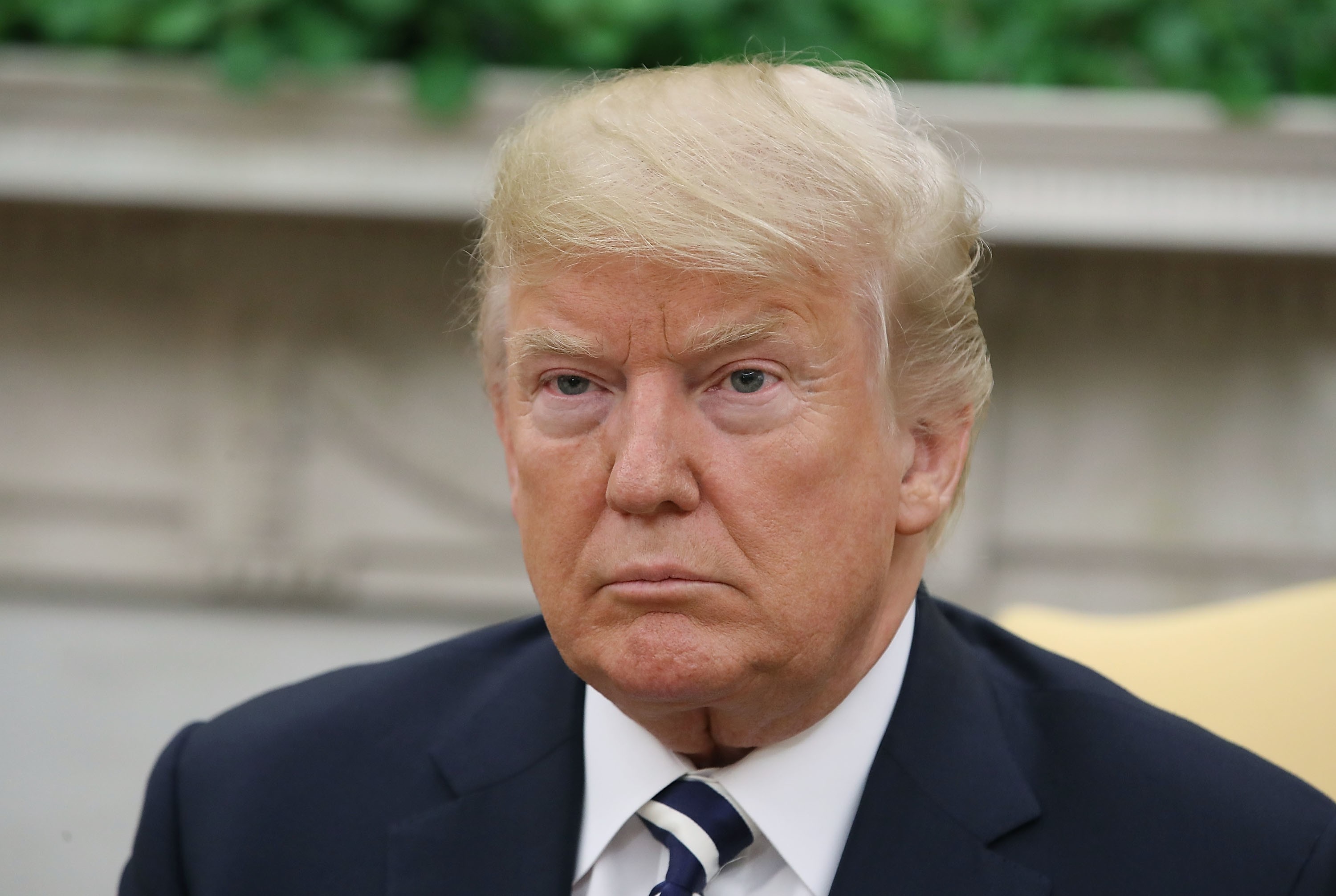 Muro, Trump vara un nuovo piano