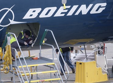 Disastro aereo, Pentagono apre inchiesta interna