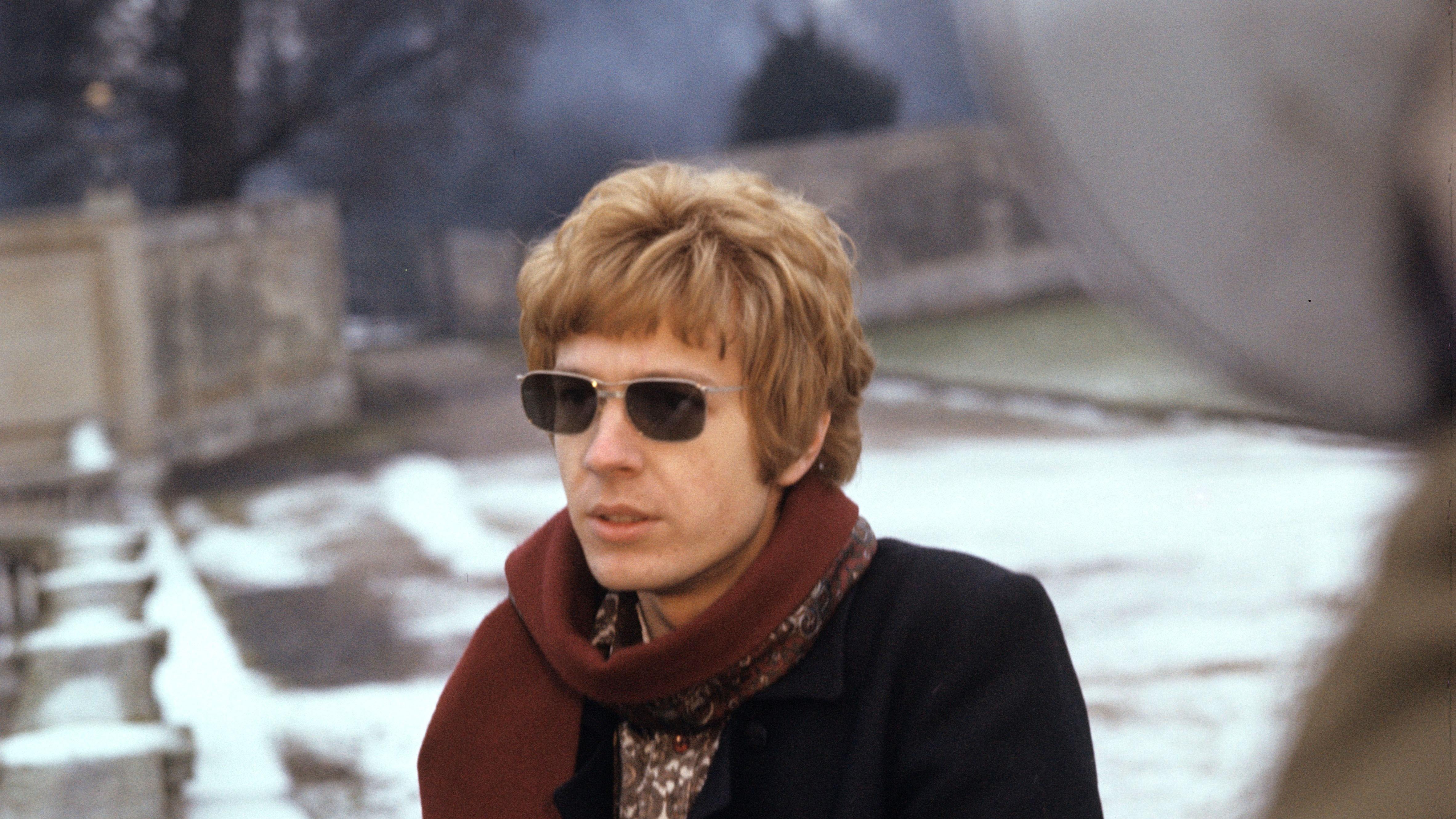 Scott Walker, la scomparsa del cantautore psichedelico