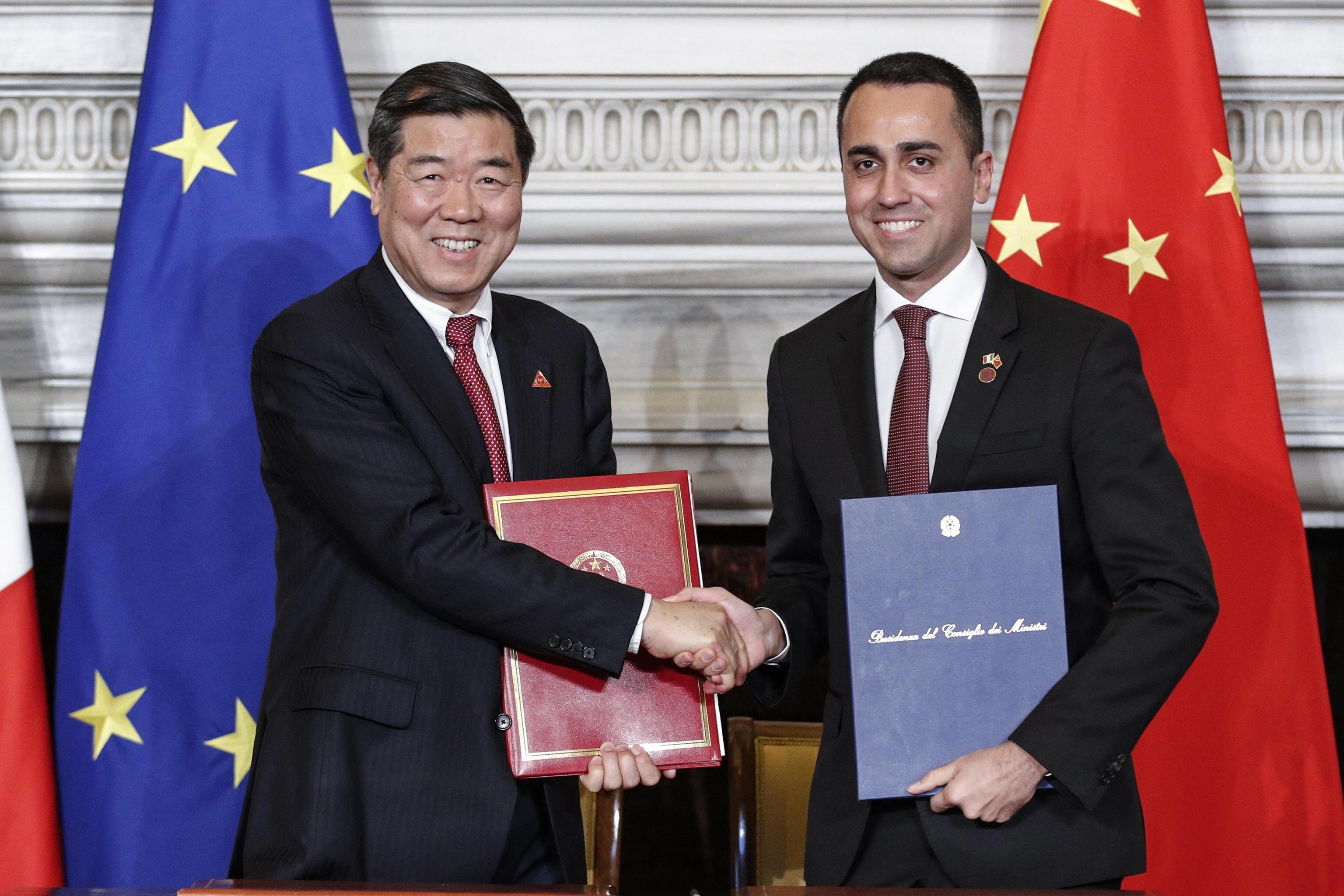 Il patto con la Cina e la congiunzione astrale