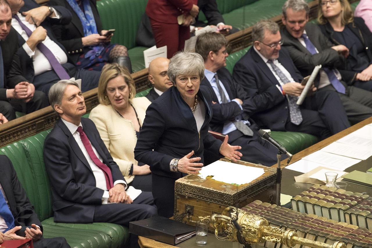 Brexit, i Comuni impediscono il “No-deal”