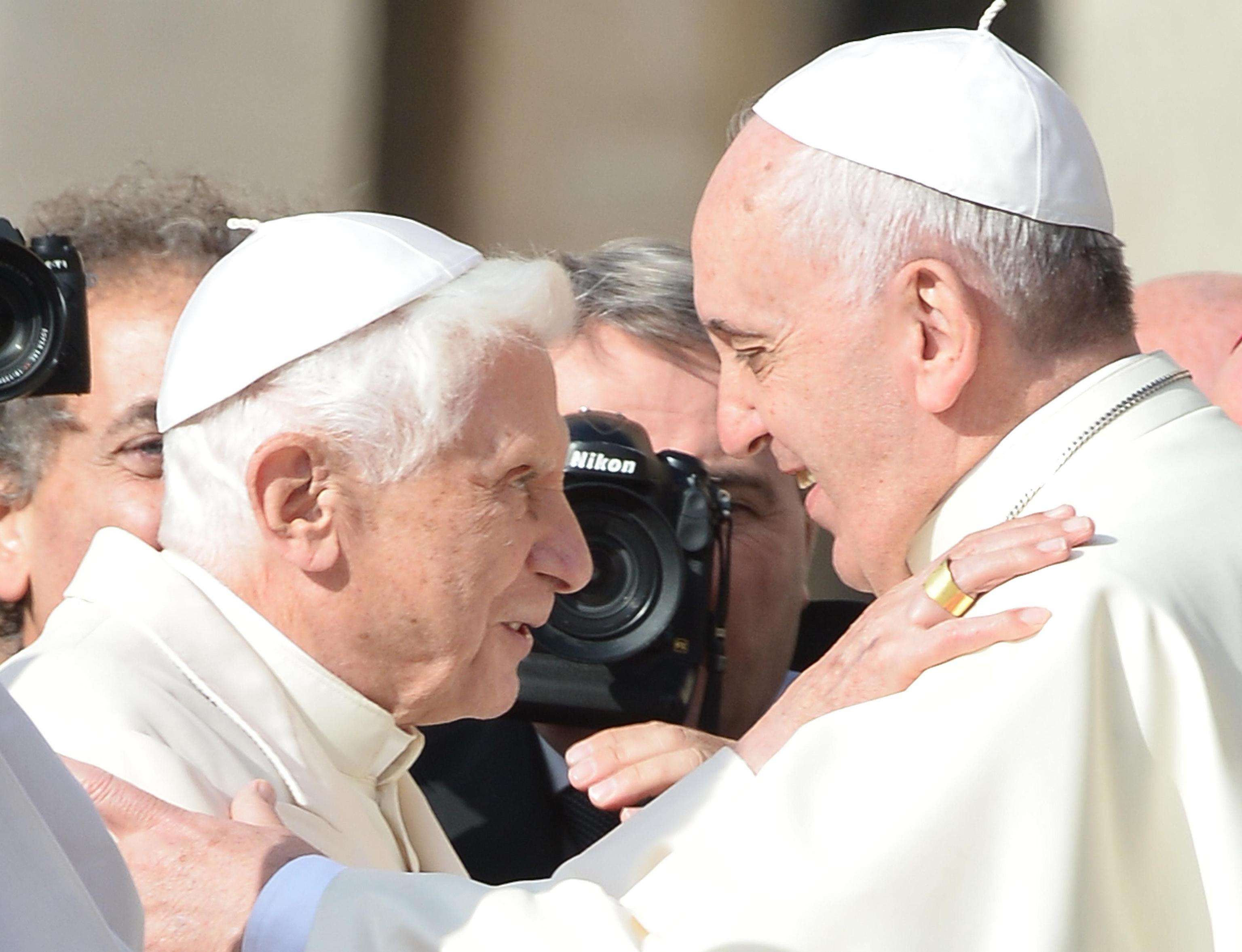 Pedofilia, il J’accuse di Ratzinger ha spiazzato il Vaticano