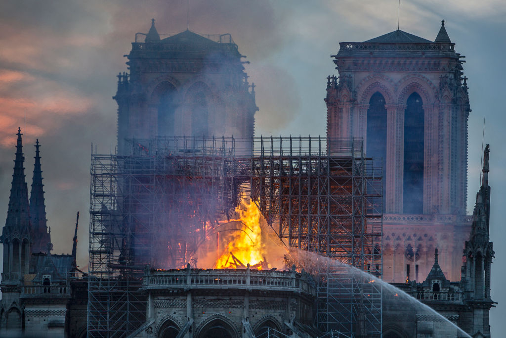 L’incendio di Notre-Dame e la distruzione dell’Europa cristiana
