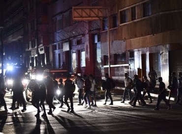 Venezuela: nuovo blackout mette in ginocchio il Paese