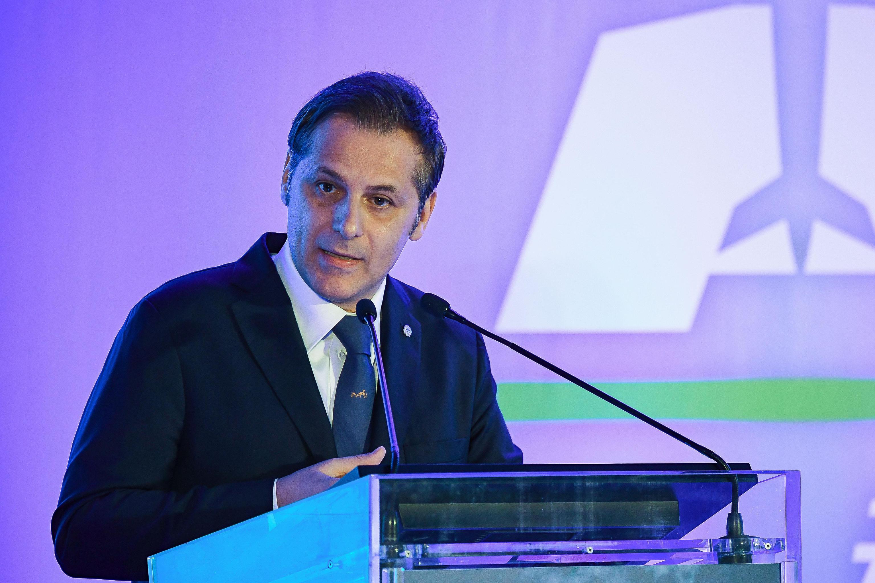 Il caso Siri lambisce Salvini mentre le formiche godono