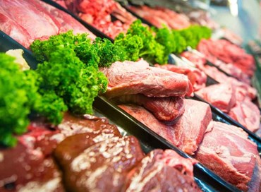 Calano i consumi di carne