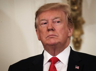 Immigrazione, Trump: “Una barriera d’acciaio con il Messico”