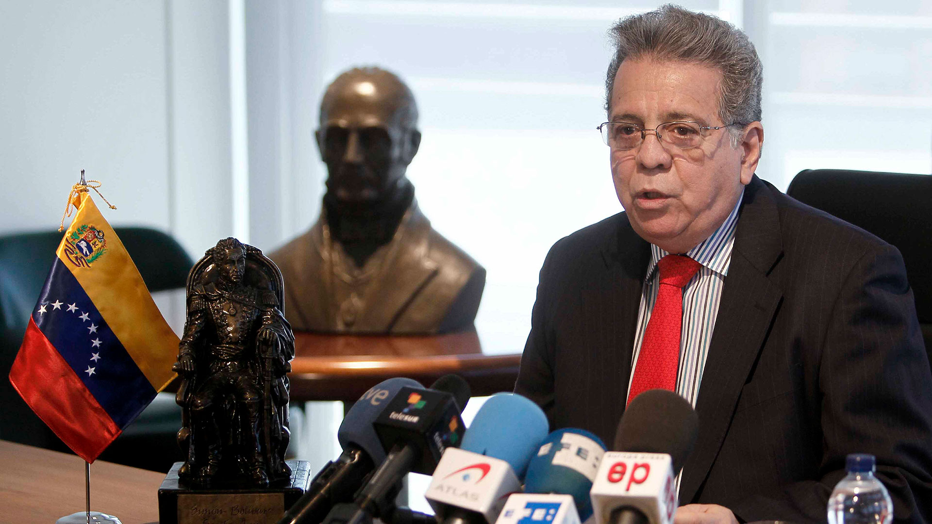 Venezuela: si dimette ambasciatore di Maduro in Italia 