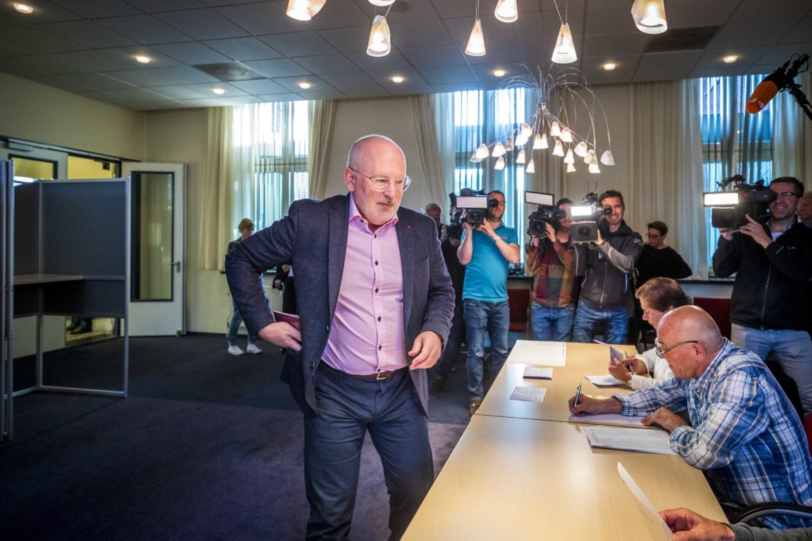 Olanda, Exit poll: laburisti in vantaggio, i populisti non sfondano