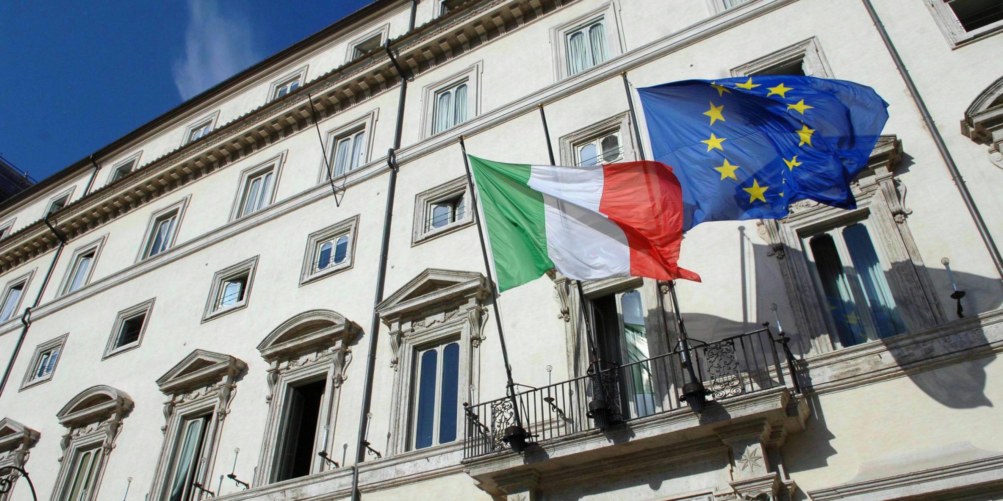 Governo: Salvini fissa i paletti, Di Maio fa autocritica