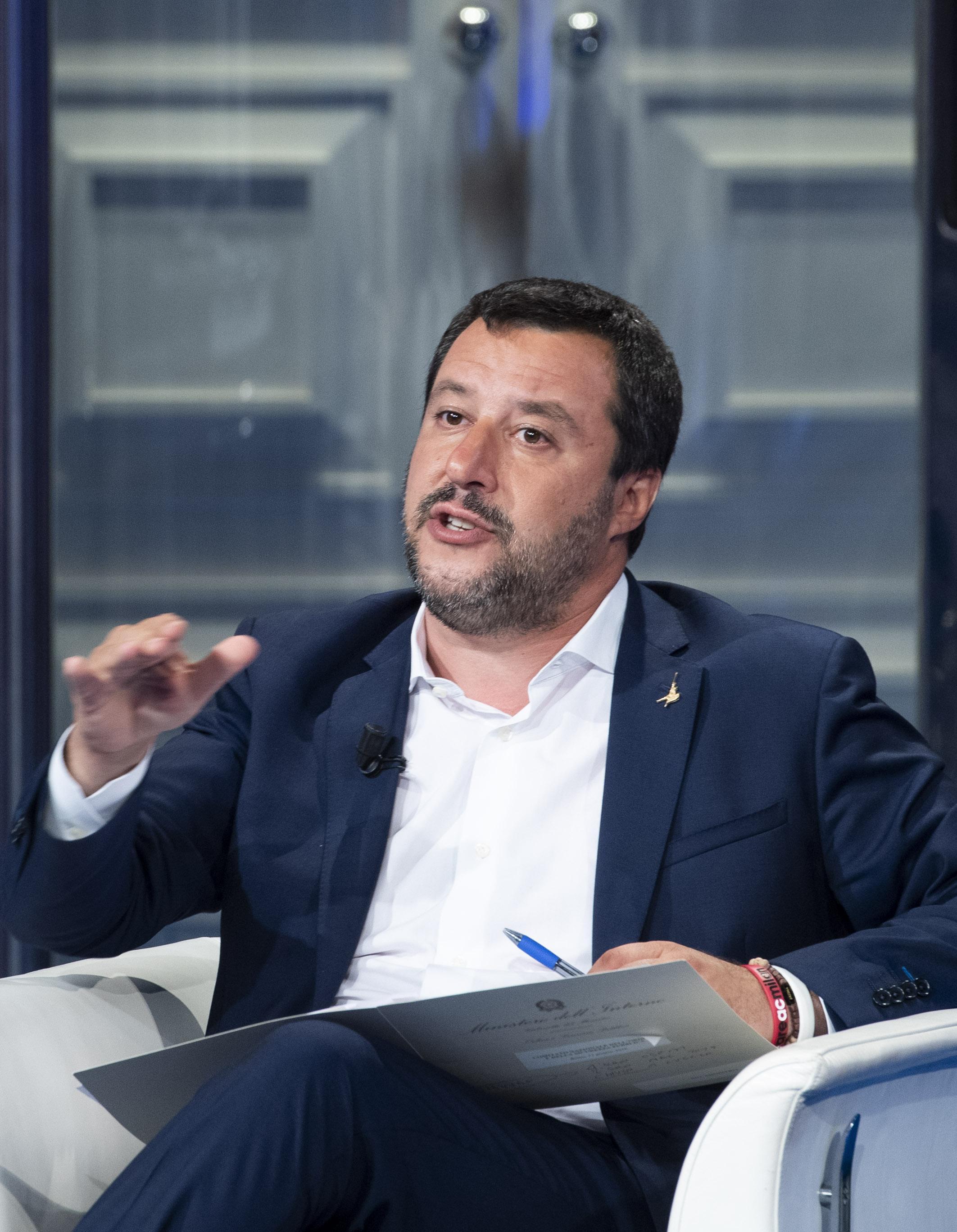 Salvini: “Ora riforma giustizia, ma non è contro i magistrati” 