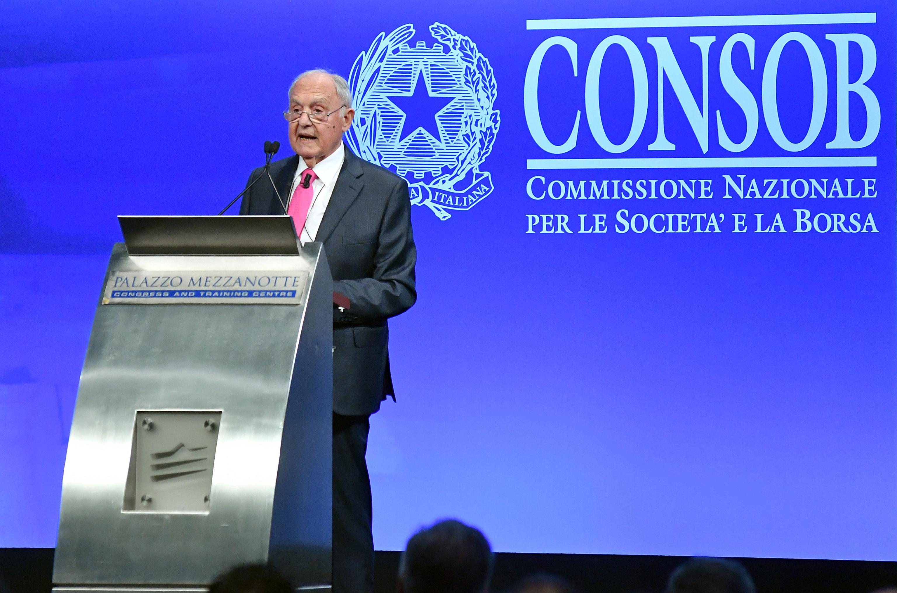 La ricetta della crescita del presidente Consob: più debito