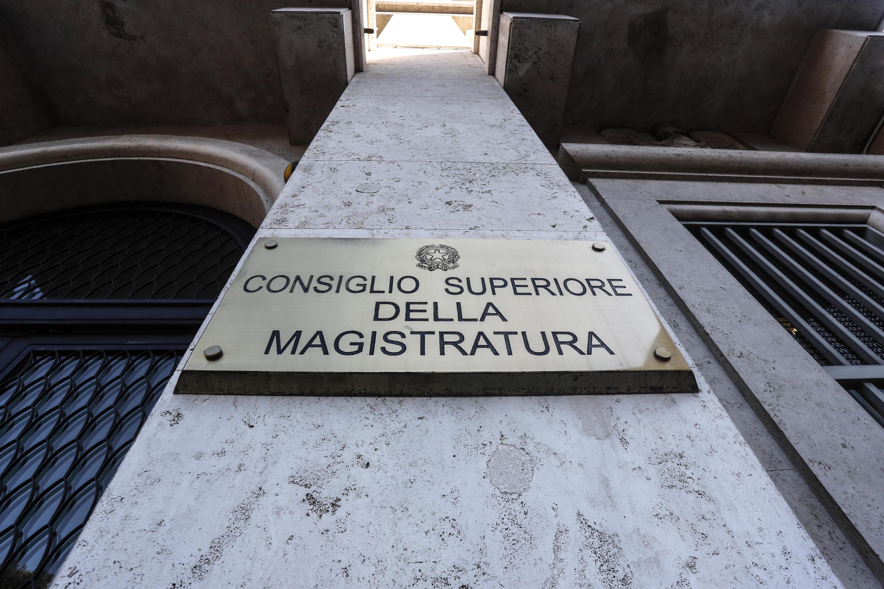 È saggezza estrarre a sorte i magistrati del Csm