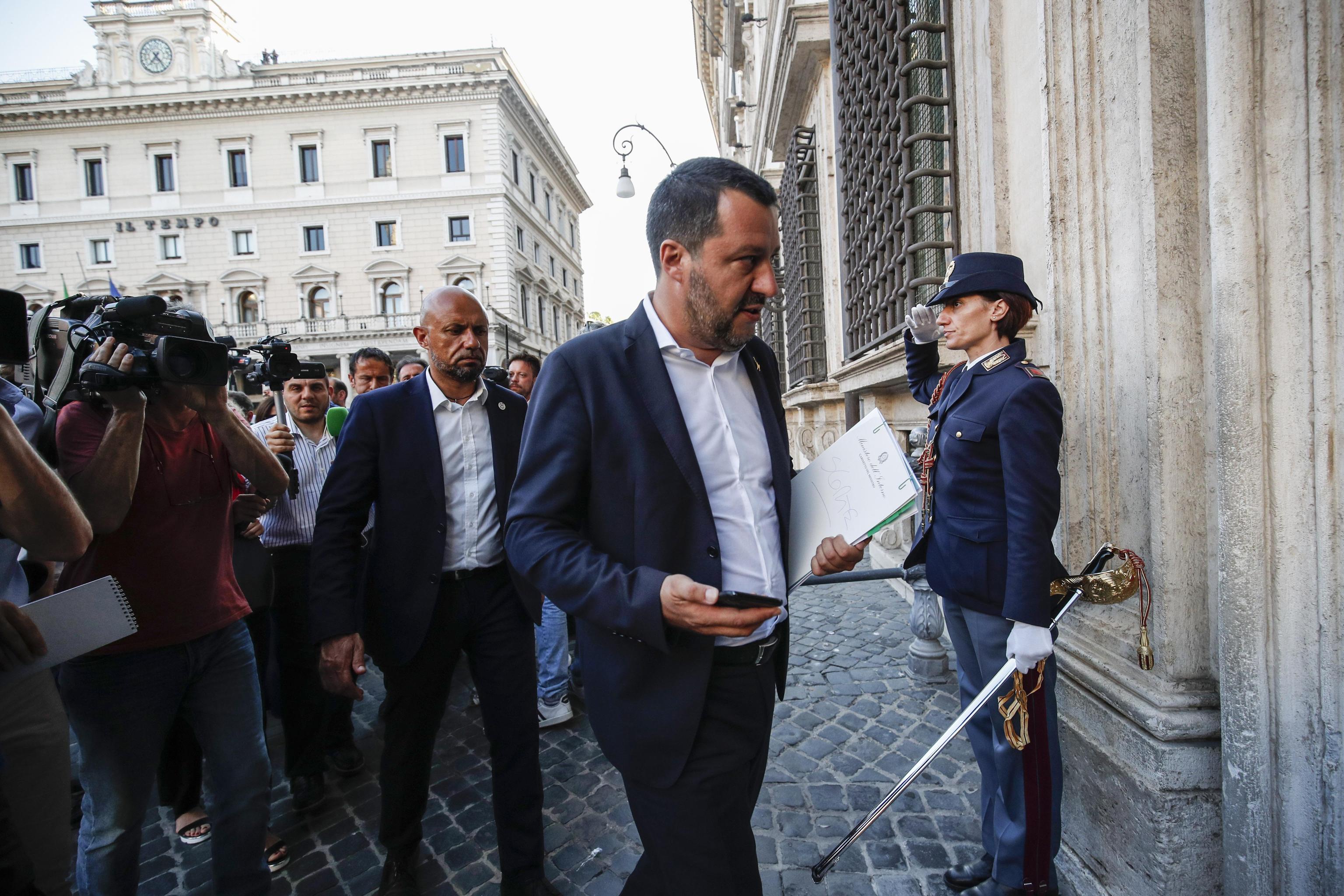 Autonomie, Salvini riceve i primi sì, ma attacca su nomine Ue