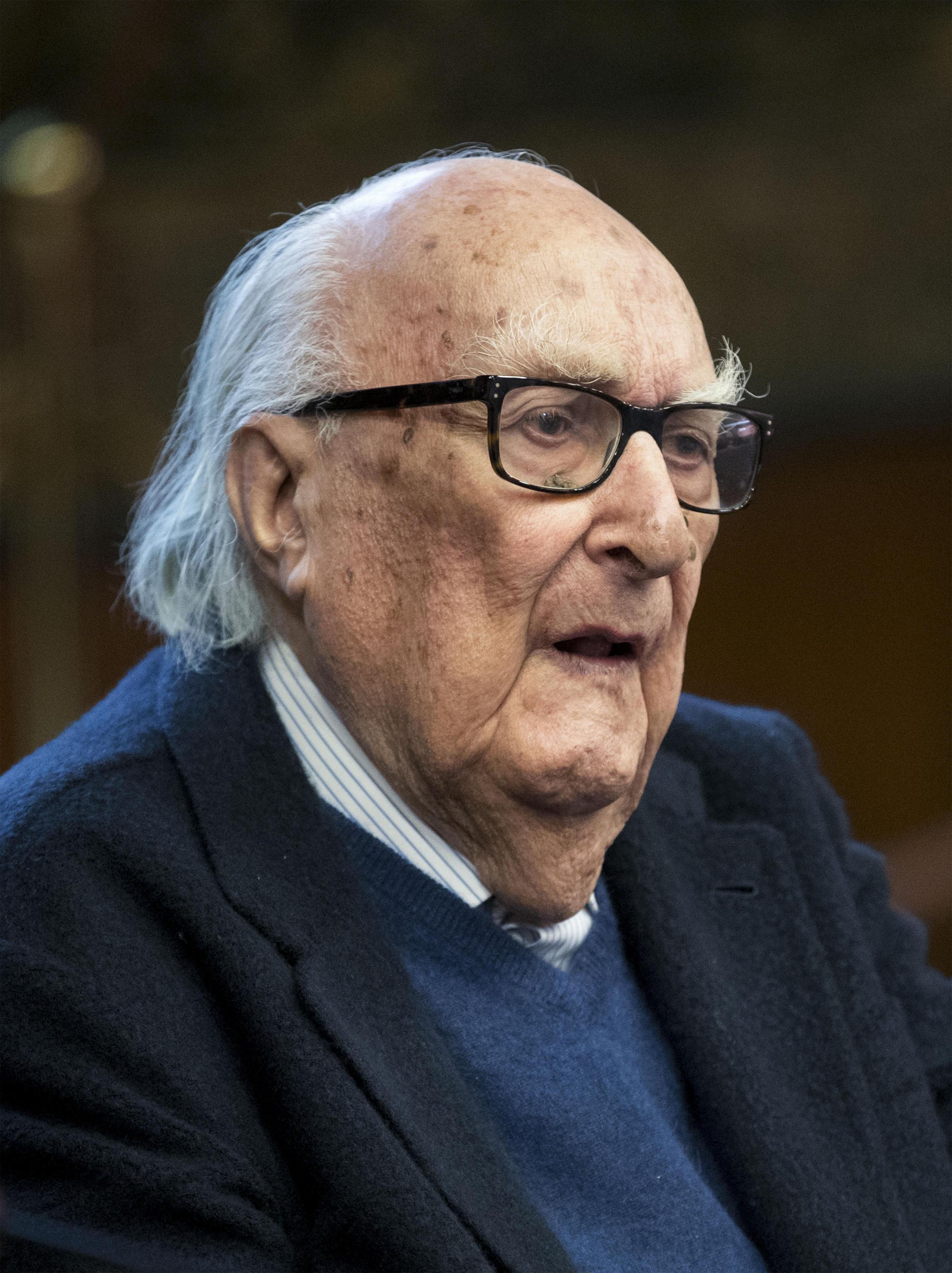 La scomparsa di Camilleri, il “padre” di Montalbano