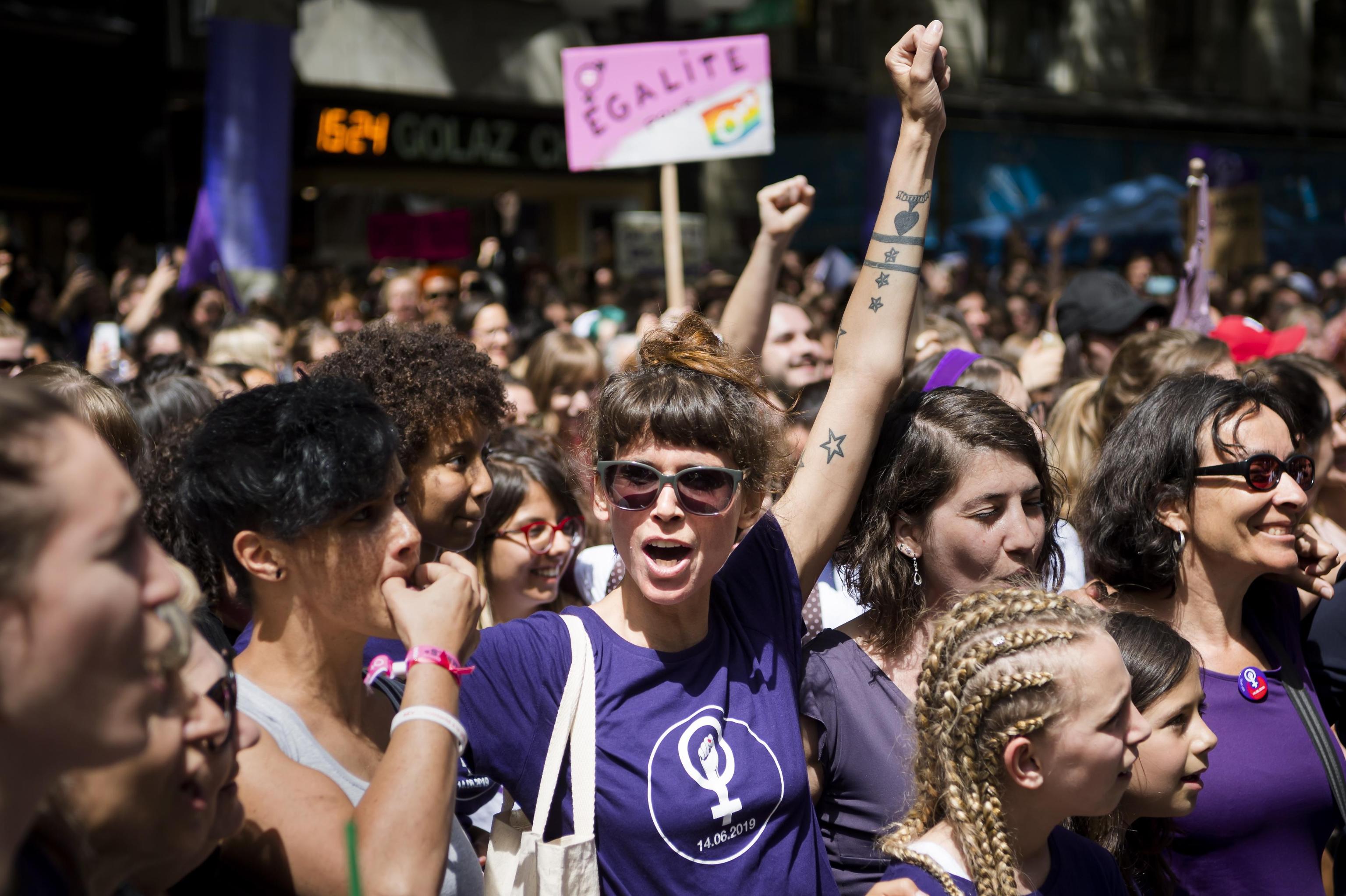 Diritti e lavoro, la protesta delle “svizzere” 